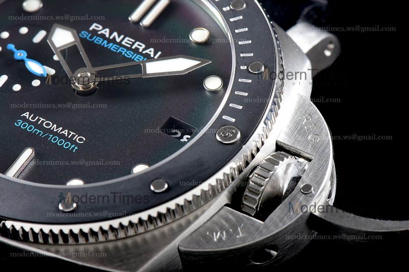 Panerai Submersible Series CF/LE Blk/Blk VSF OP XXXIV Automatic PAM00683