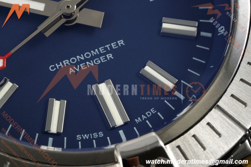 Breitling - Avenger Automatic 43mm SS/NY Blue/Stk TF V2 A2824