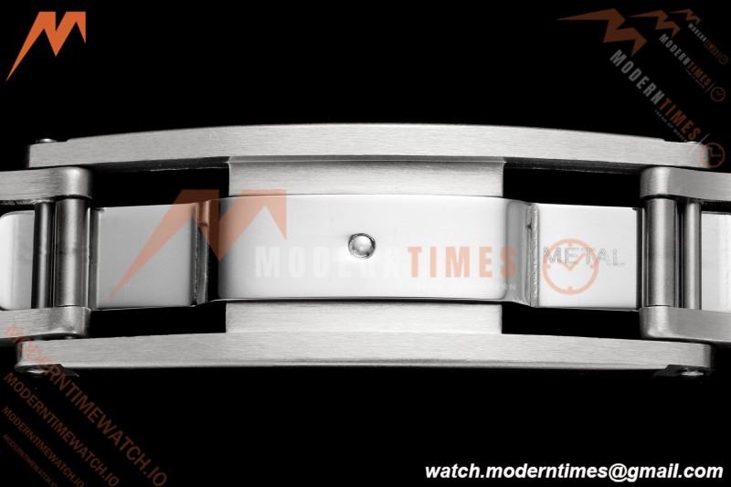 Richard Mille - RM07-01 Snow Set Diamond Crested Wht/RU Red Lips ZF Asian CRMA2