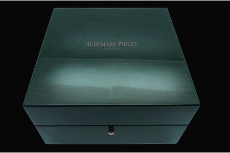 Audemars Piguet - Green Wooden Box Set 1:1 Version With Booklet and Card