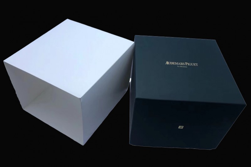 Audemars Piguet - Green Wooden Box Set 1:1 Version With Booklet and Card