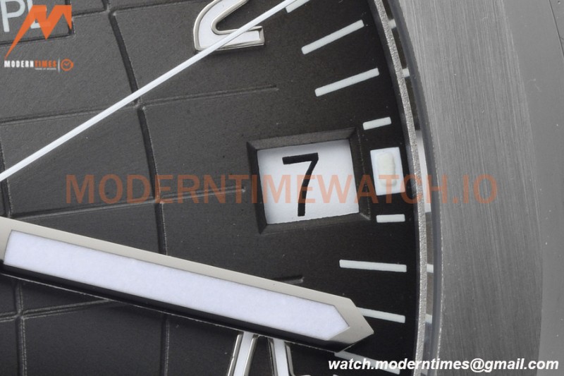 Patek Philippe - Aquanaut Ref. 5167A SS/RU Grey/Num 3KF V3 A330