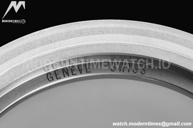 Patek Philippe - Aquanaut Lady 5067A 36mm Diamond SS/RU White PPF A324