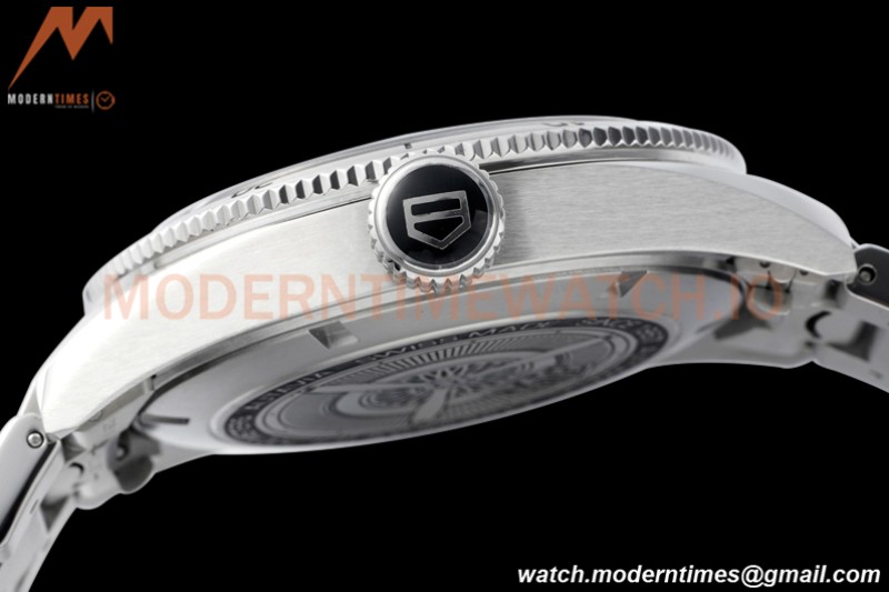 Tag Heuer - Autavia 42mm Automatic SS/SS Grey TARF SW200