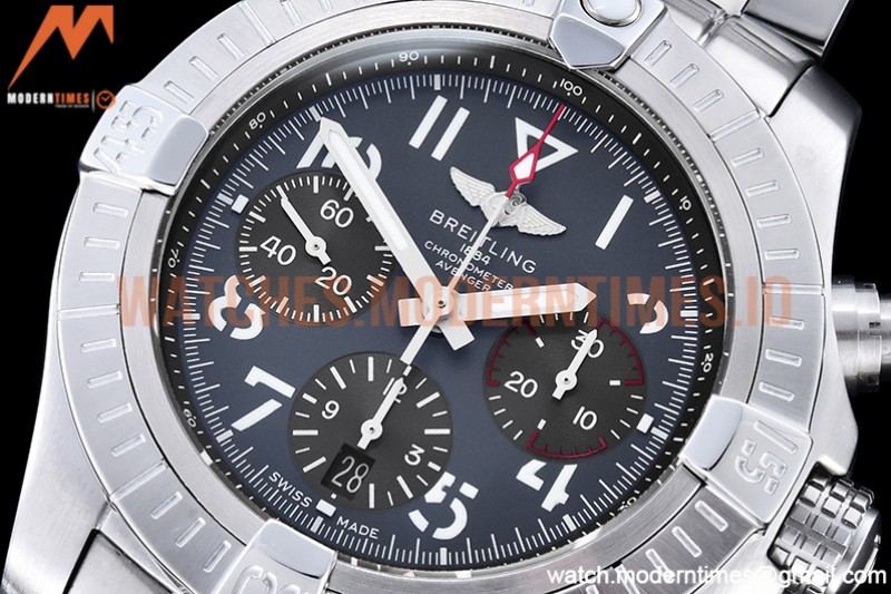 Breitling - Avenger B01 Chrono 45mm SS/SS Grey/Num BLS A7750
