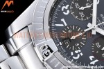 Breitling - Avenger B01 Chrono 45mm SS/SS Grey/Num BLS A7750
