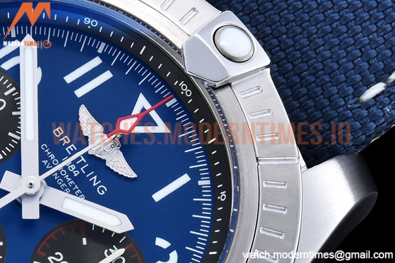 Breitling - Avenger B01 Chrono 45mm SS/LE Blue/Num BLS A7750