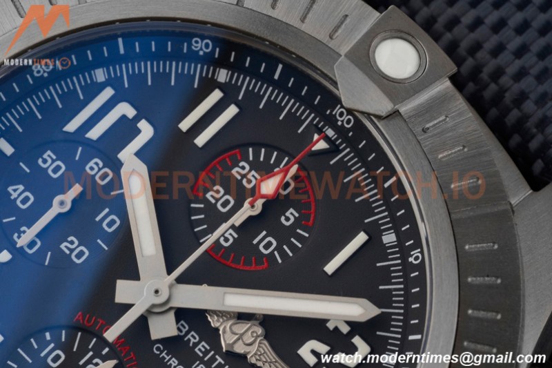 Breitling - Avenger Bandit Chronograph 45mm TI/NY Grey/Num TF A7750