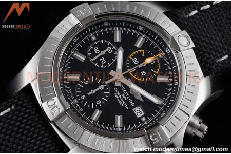 Breitling - Avenger Chronograph 45mm SS/NY Black/Stk TF A7750