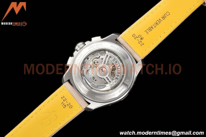 Breitling - Avenger B01 Chrono 44mm SS/NY Beig/Stk BLSF A7750 MOD