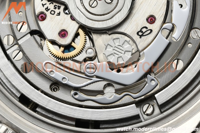 Breitling - Avenger B01 Chrono 44mm SS/NY Blk/Stk BLSF A7750 MOD