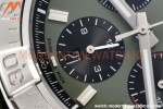 Breitling - Avenger B01 Chrono 44mm SS/SS Grn/Stk BLSF A7750 MOD