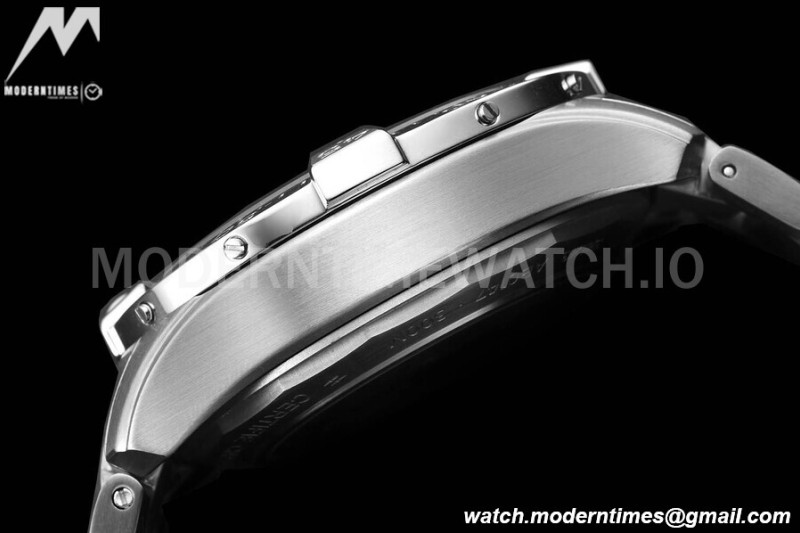 Breitling - Avenger B01 Chrono 44mm SS/SS Beig/Stk BLSF A7750 MOD
