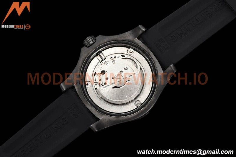 Breitling - Avenger Black Bird 44mm DLC/RU Blk/Stk GDF MY8215