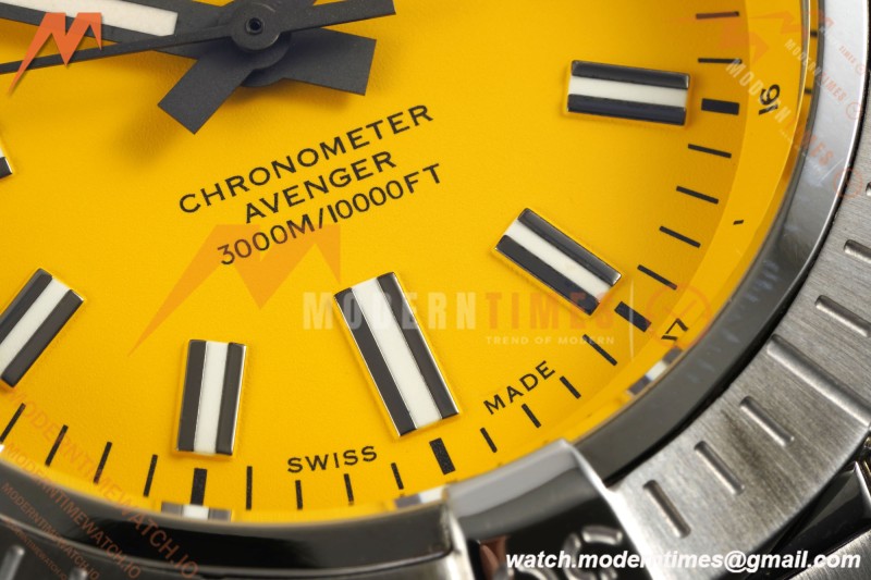 Breitling - Avenger Automatic 43mm SS/SS Yelw/Stk TF V2 A2824 | 브라이틀링 - 어벤저 오토매틱 43mm SS/SS 옐로우/스틸 TF V2 A2824