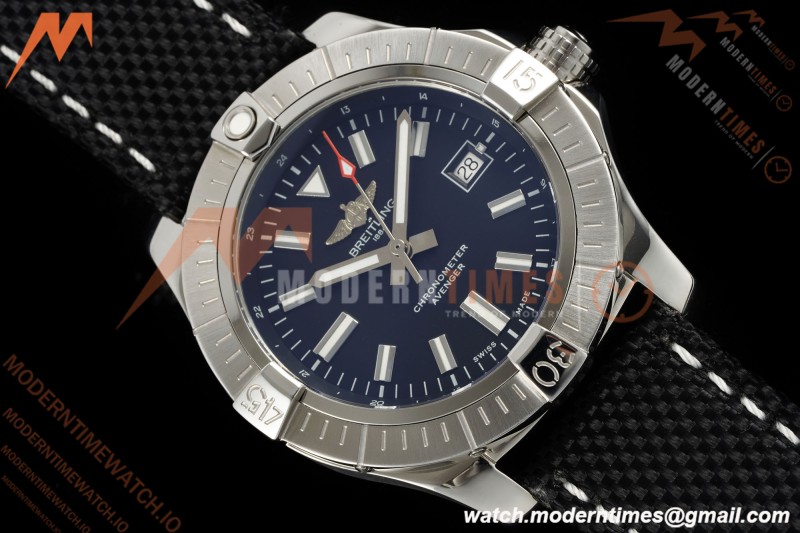Breitling - Avenger Automatic 43mm SS/NY Blk/Stk TF V2 A2824