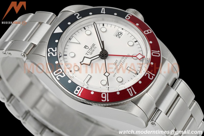 Tudor - Black Bay GMT Pepsi Automatic 41mm SS/SS White ZF A2836