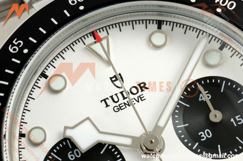Tudor - Black Bay Chrono M79360N 41mm SS/SS White Dial BLSF A7750