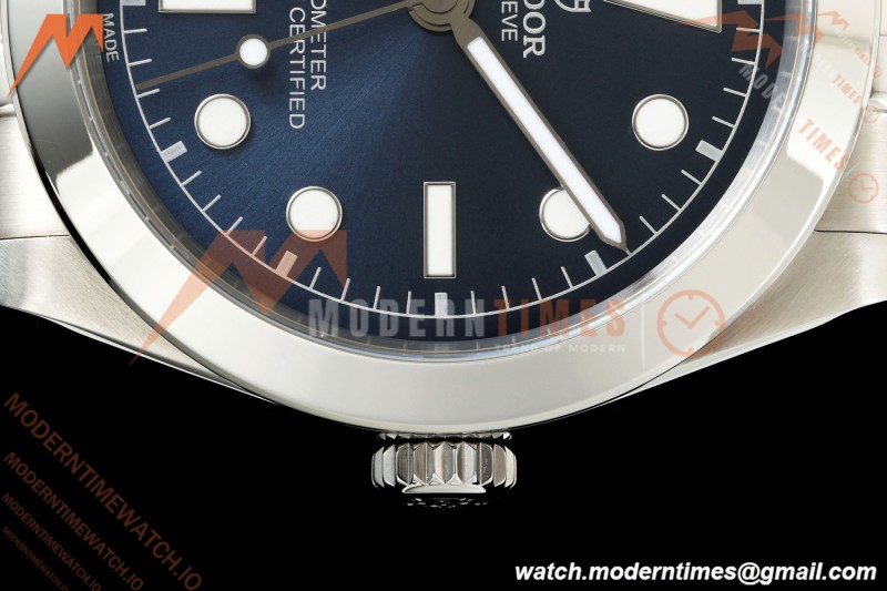 Tudor - Black Bay One 39 Automatic 39mm SS/SS Blue Dial KRF A2824