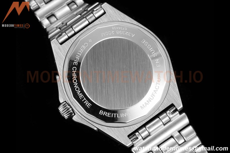 Breitling - Chronomat Automatic GMT 40mm SS/SS Black BLSF A2836