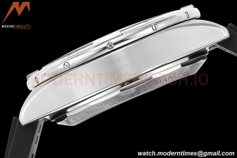 Breitling - Chronomat B01 42mm Chronograph SS/RU Silver BLSF 7750 Mod