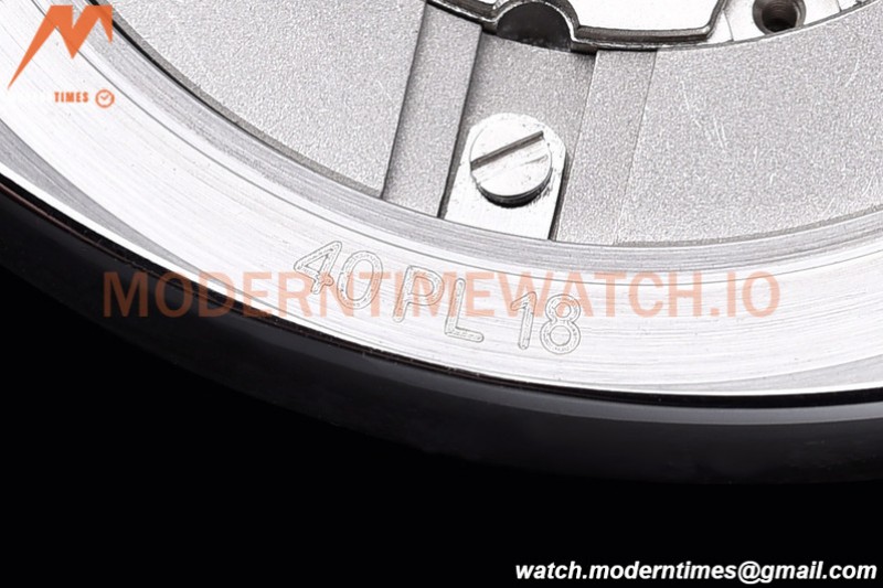 Cartier - Cle De Cartier 31mm SS/LE White/Rmn RXWF Swiss Eta2671