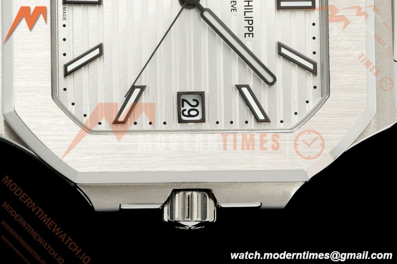 Patek Philippe - Cubitus 5821 45mm SS/SS White Stick Dial GRF A330