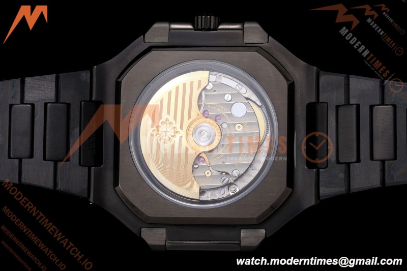 Patek Philippe - Cubitus 7128 40mm Black Carbon Blue Dial DIWF A324