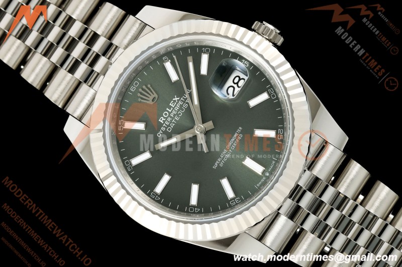 Rolex - Datejust 126334 41mm Jub Flt 904L SS/SS Grn/Stk SCF VR3235