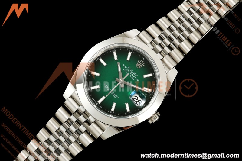 Rolex - Datejust 126334 41mm Jub Smth 904L SS/SS Ombre Green/Stk EWEF DD3235