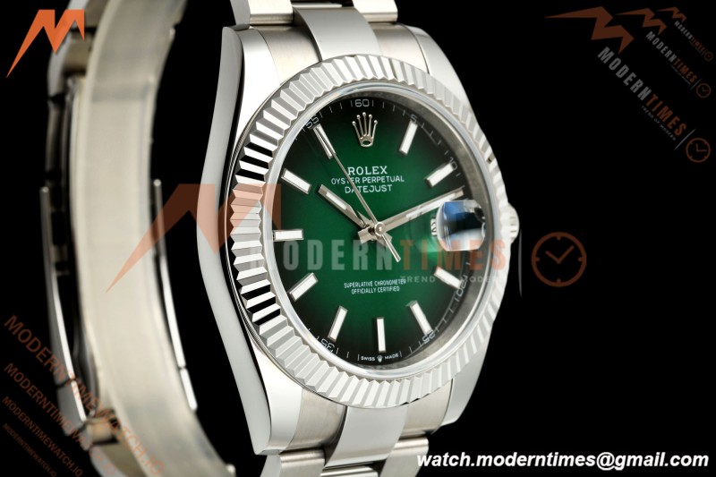 Rolex - Datejust 126334 41mm Oys Flt 904L SS/SS Ombre Green/Stk EWEF DD3235
