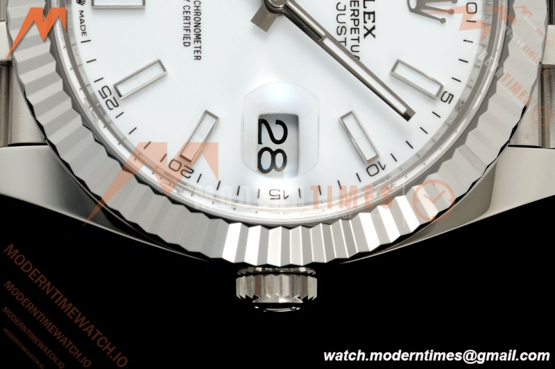 Rolex - Datejust 126334 41mm Jub Flt 904L SS/SS Wht/Stk RCF JH3235