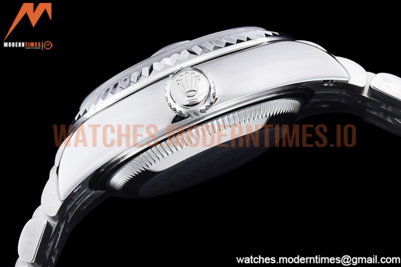 Rolex - DJ Ladies 28mm Jub Flt 904L SS/SS Silv/Dia GMF A2671