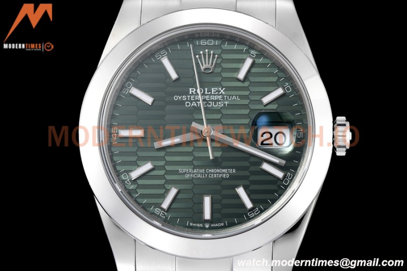 Rolex - Datejust 126300 41mm Oys Smt 904L SS/SS F-Grn/Stk VSF VS3235