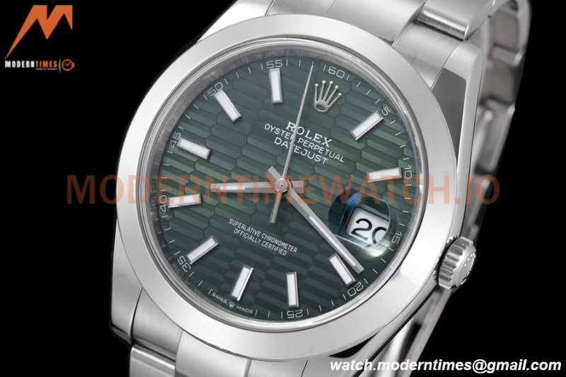 Rolex - Datejust 126300 41mm Oys Smt 904L SS/SS F-Grn/Stk VSF VS3235