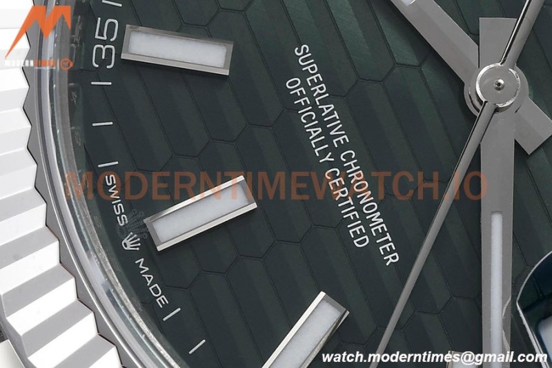 Rolex - Datejust 126334 41mm Jub Flt 904L SS/SS F-Grn/Stk VSF VS3235