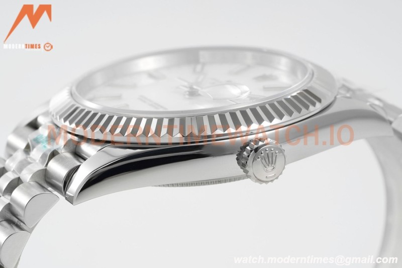 Rolex - Datejust 126334 41mm Jub Flt 904L SS/SS Wht/Stk ZF A2824
