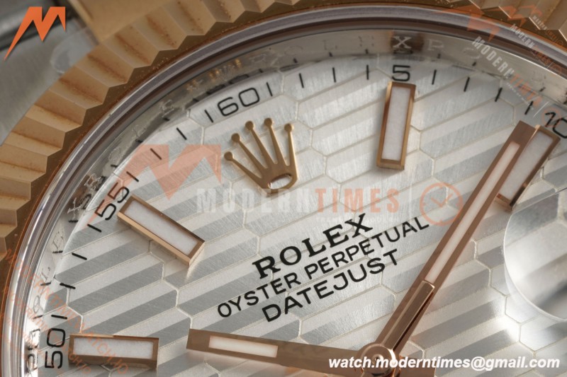 Rolex - Datejust 126331 41mm 904L Gain Weight Oys Flt RG/SS Silv/Stk ARF SH3235