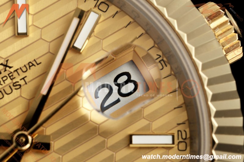 Rolex - Datejust 126333 41mm 904L Gain Weight Jub Flt YG/SS G-Wave/Stk QF SH3235