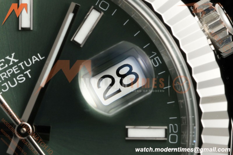 Rolex - Datejust 126334 41mm Jub Flt 904L SS/SS Mint Green VF DD3235