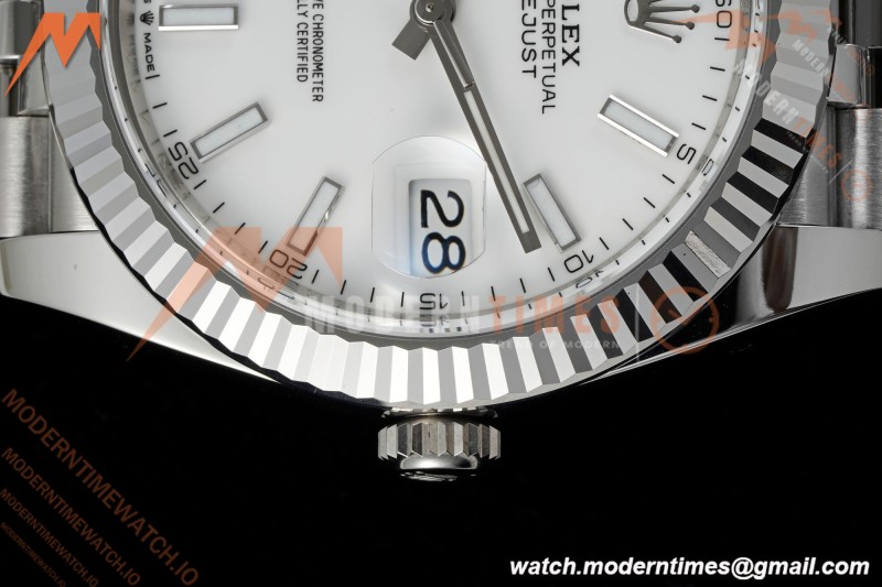Rolex - Datejust 126334 41mm Jub Flt 904L SS/SS Wht/Stk Clean Plus DD3235