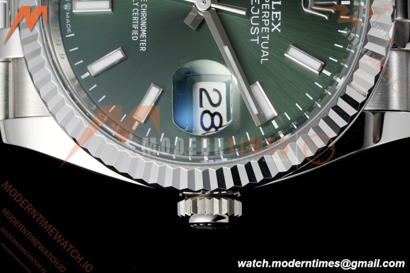 Rolex - Datejust 126234 36mm Jub Flt 904L SS/SS Grn/Stk Clean Plus DD3235
