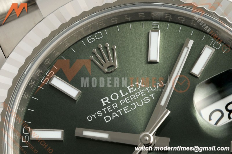 Rolex - Datejust 126334 41mm Oys Flt 904L SS/SS Grn/Stk ARF DD3235