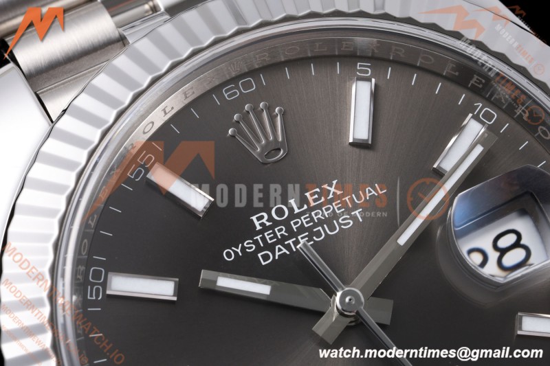 Rolex - Datejust 126334 41mm Jub Flt 904L SS/SS Grey/Stk VF DD3235