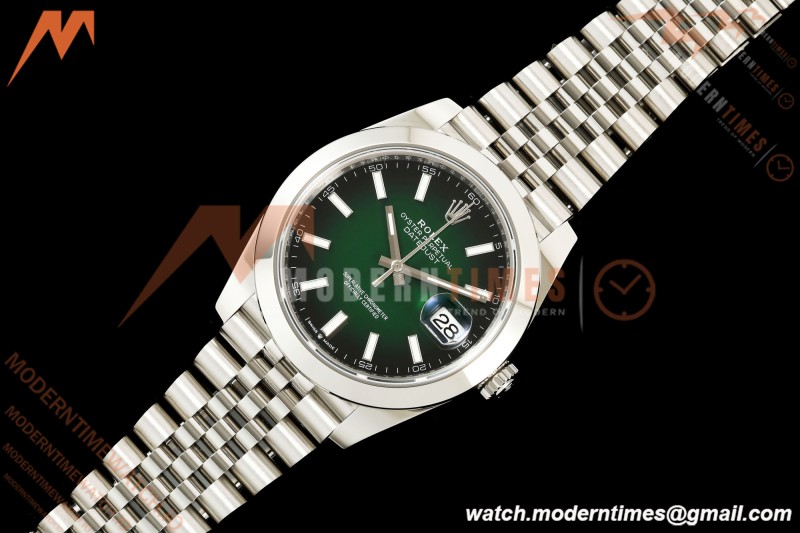 Rolex - Datejust 126334 41mm Jub Smth 904L SS/SS Ombre Green/Stk SEEKF DD3235