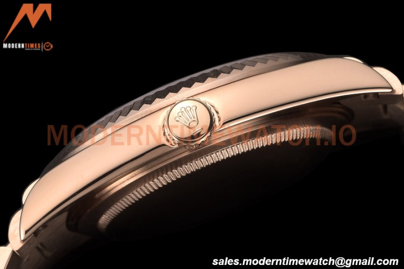 Rolex - DayDate 40mm Flt/Pres RG/RG White Roman GDF MY8215