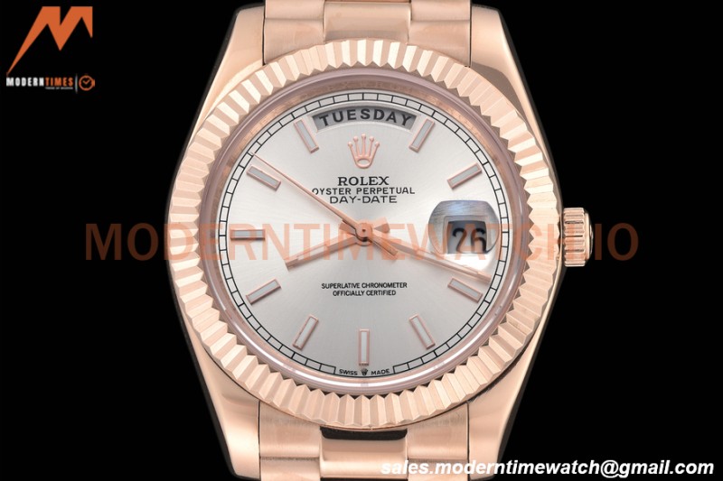 Rolex - DayDate 40mm Flt/Pres RG/RG Silver Stick GDF MY8215