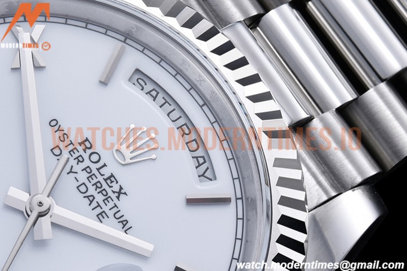 Rolex - DayDate 40mm Flt Pres SS/SS Wht/Rm EWF VR3255