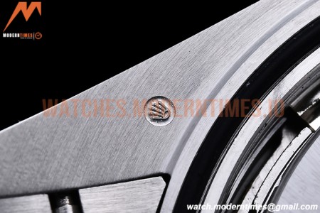 Rolex - DayDate 40mm Flt Pres SS/SS I-Blue/Dia EWF VR3255
