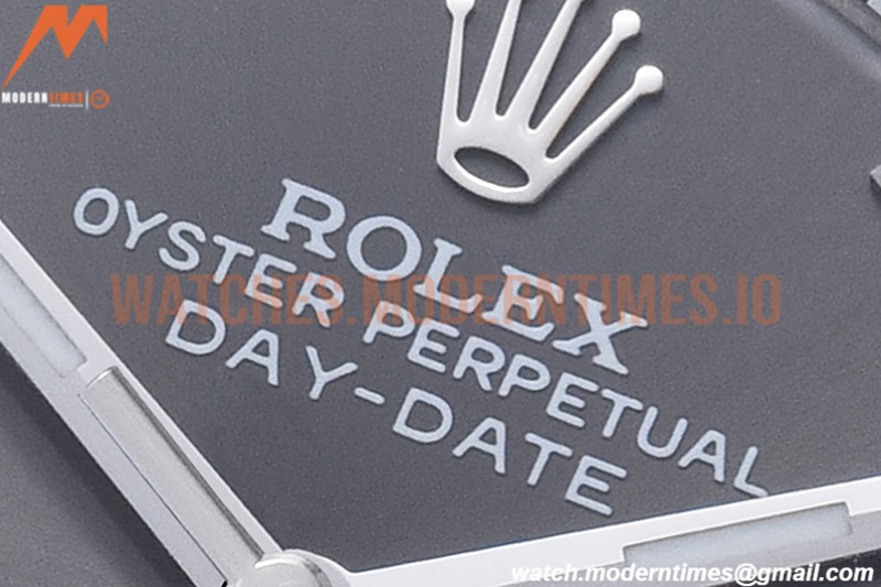 Rolex - DayDate 40mm Flt Pres SS/SS Grey/Stk EWF VR3255